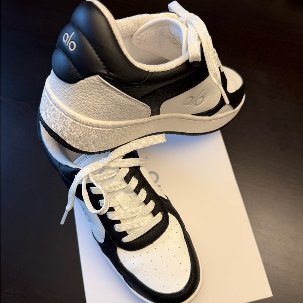 ALO Recovery Mode Woman/Men's Sneakers